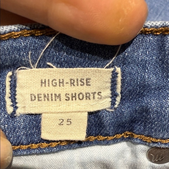 Madewell High Rise Denim Distressed Blue Jean Shorts - Picture 4 of 4